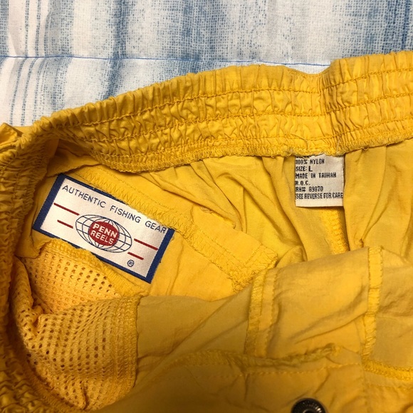 Mens Unisex Vintage Yellow Bimini Bay Penn Reels Fishing Short - Picture 4 of 6